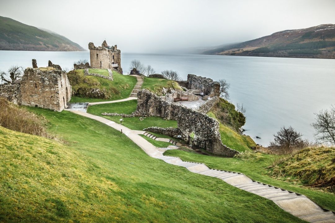12 Best Places to Visit in the United Kingdom Full Guide