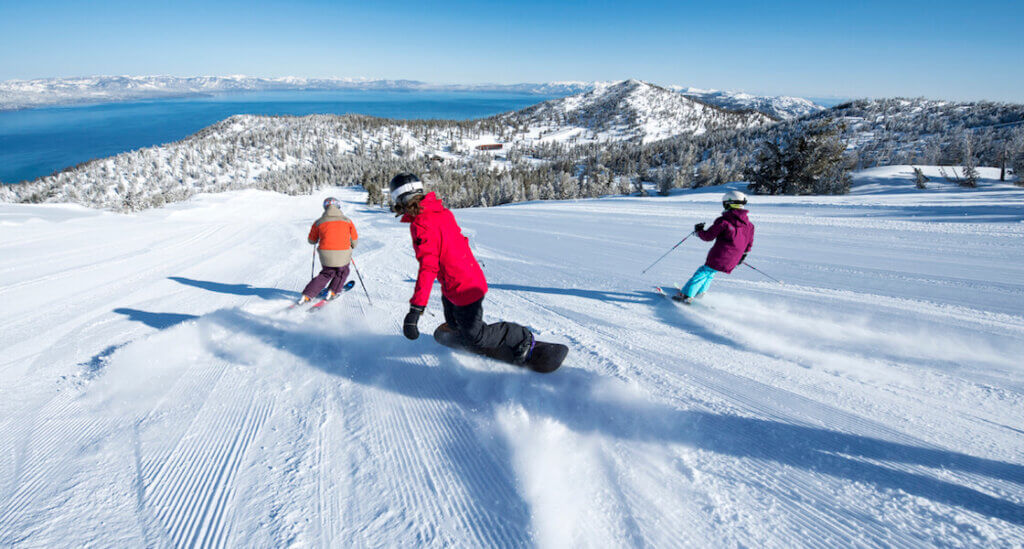 Lake Tahoe, Nevada or California – Where Scenic Meets Skiing Lake Tahoe, Nevada or California – Where Scenic Meets Skiing